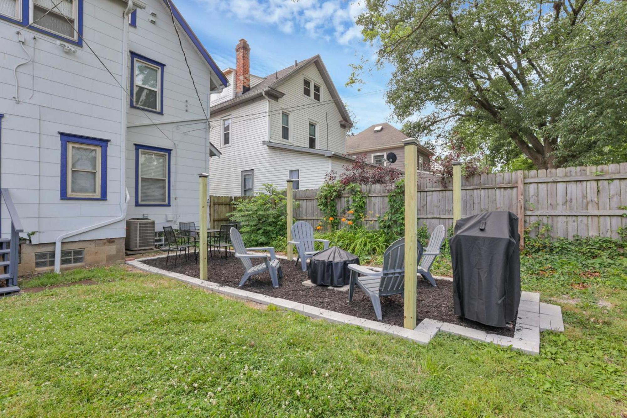 Housepitality - The Maynard Manor Columbus