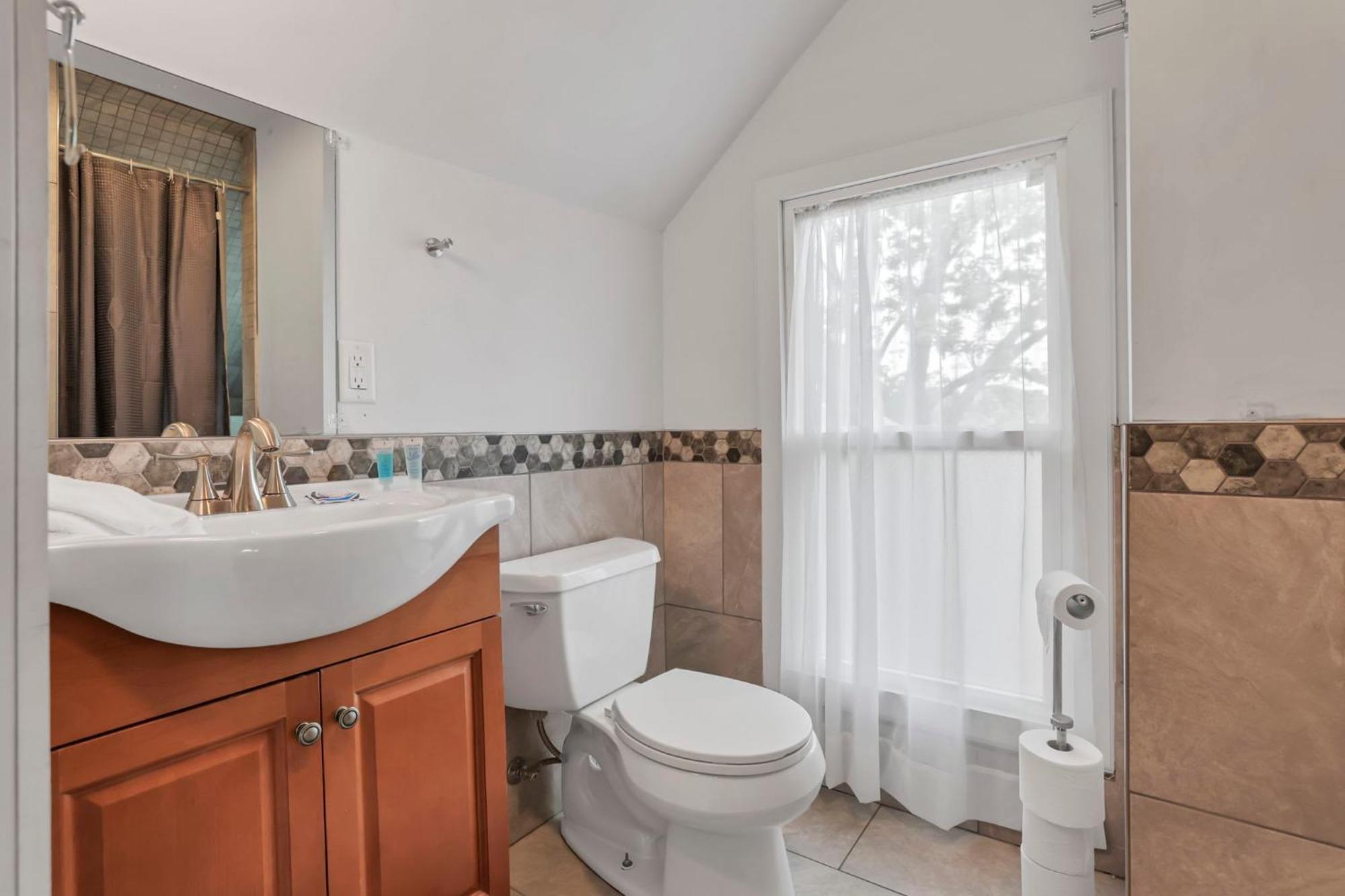 Housepitality - The Maynard Manor