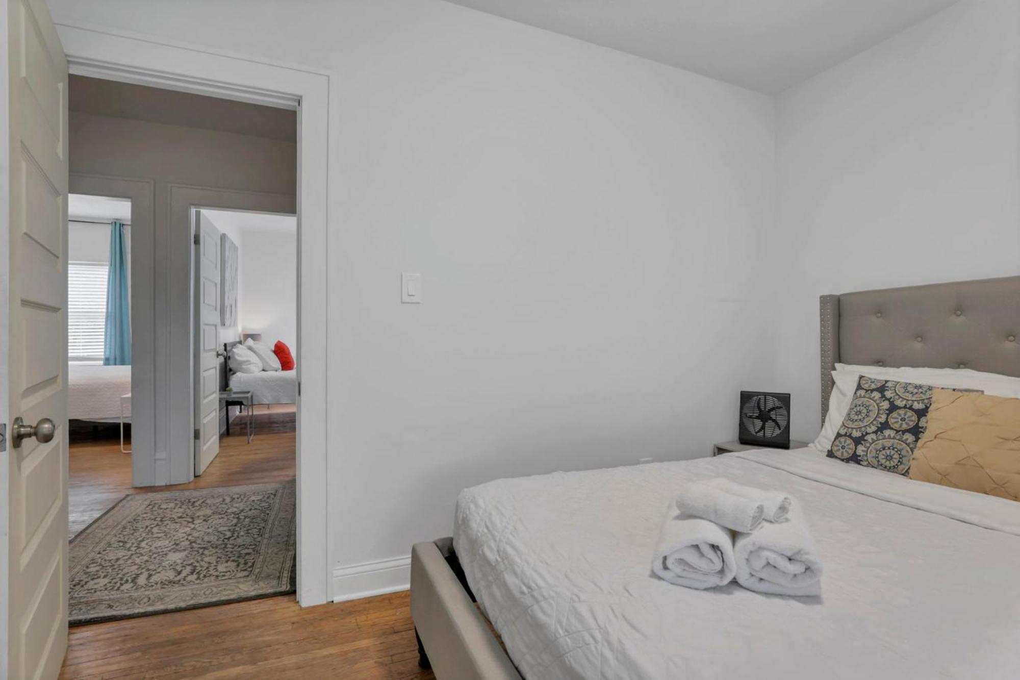 Housepitality - The Maynard Manor Holiday home