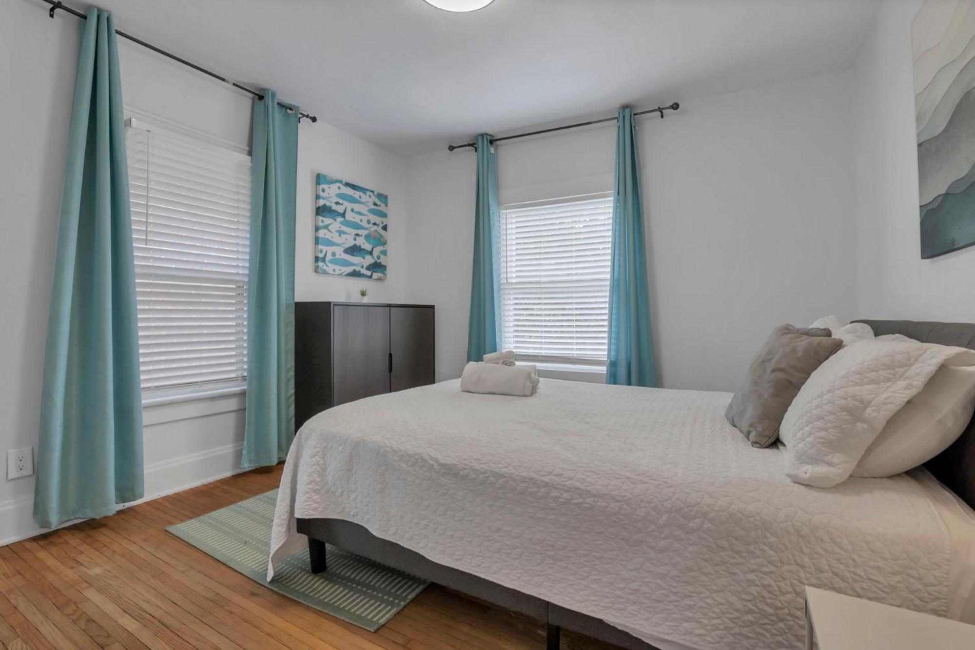 Housepitality - The Maynard Manor * Columbus