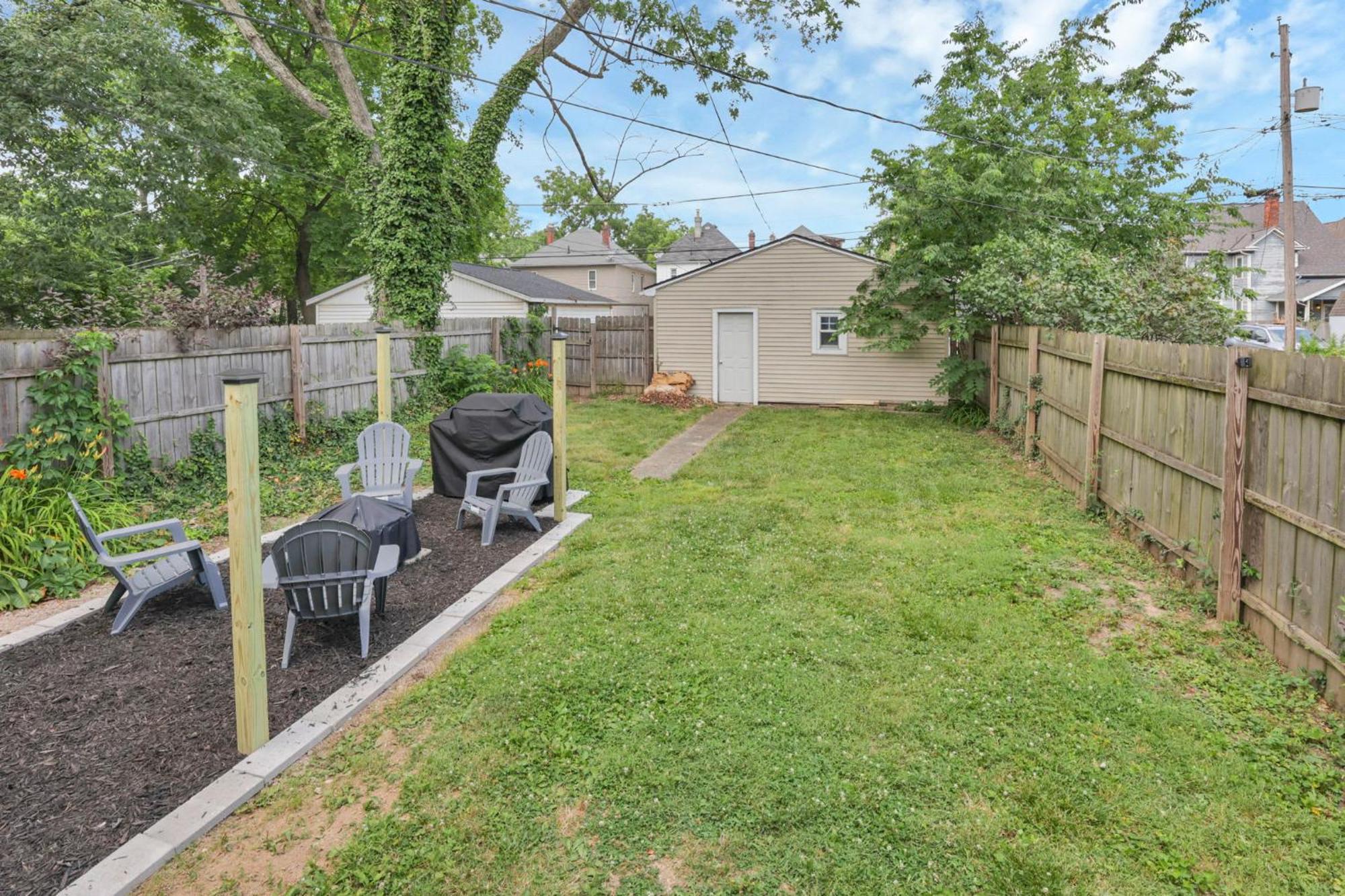 Housepitality - The Maynard Manor * Columbus